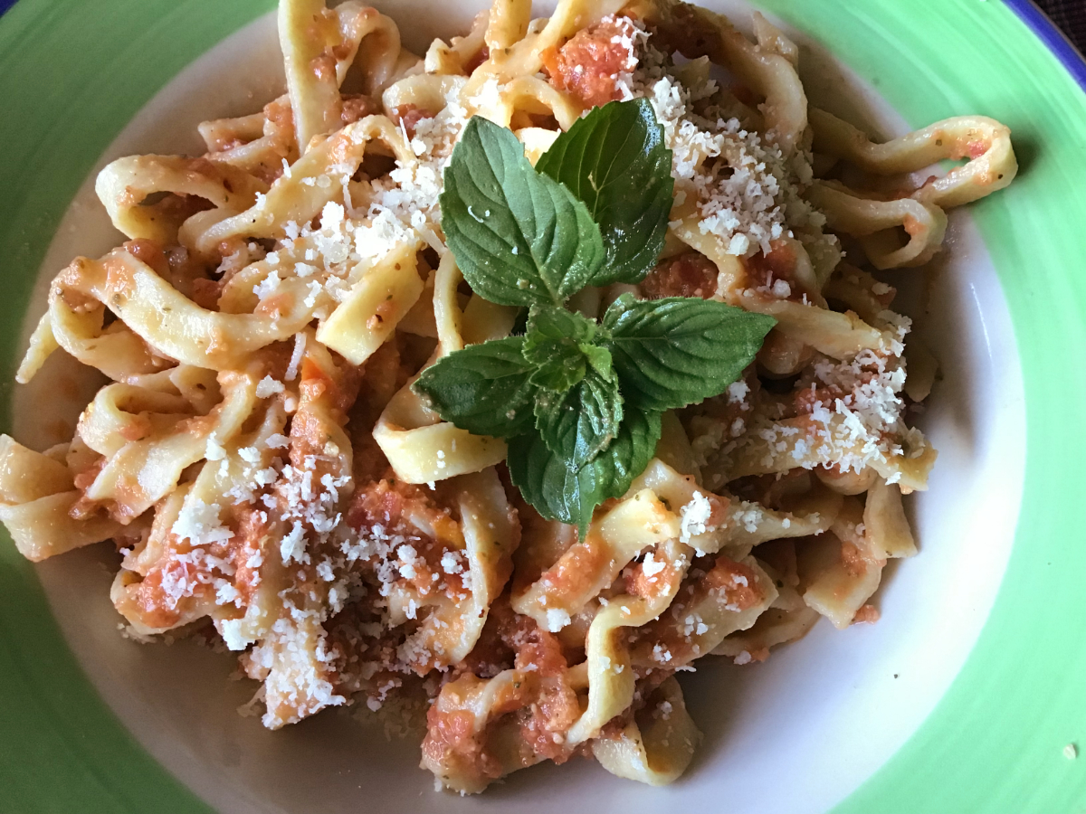 Homemade Pasta with Fresh Tomato Sauce