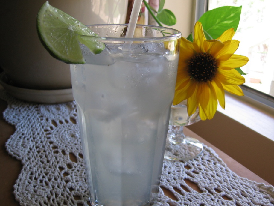 Lavender Limeade : sweetened with stevia