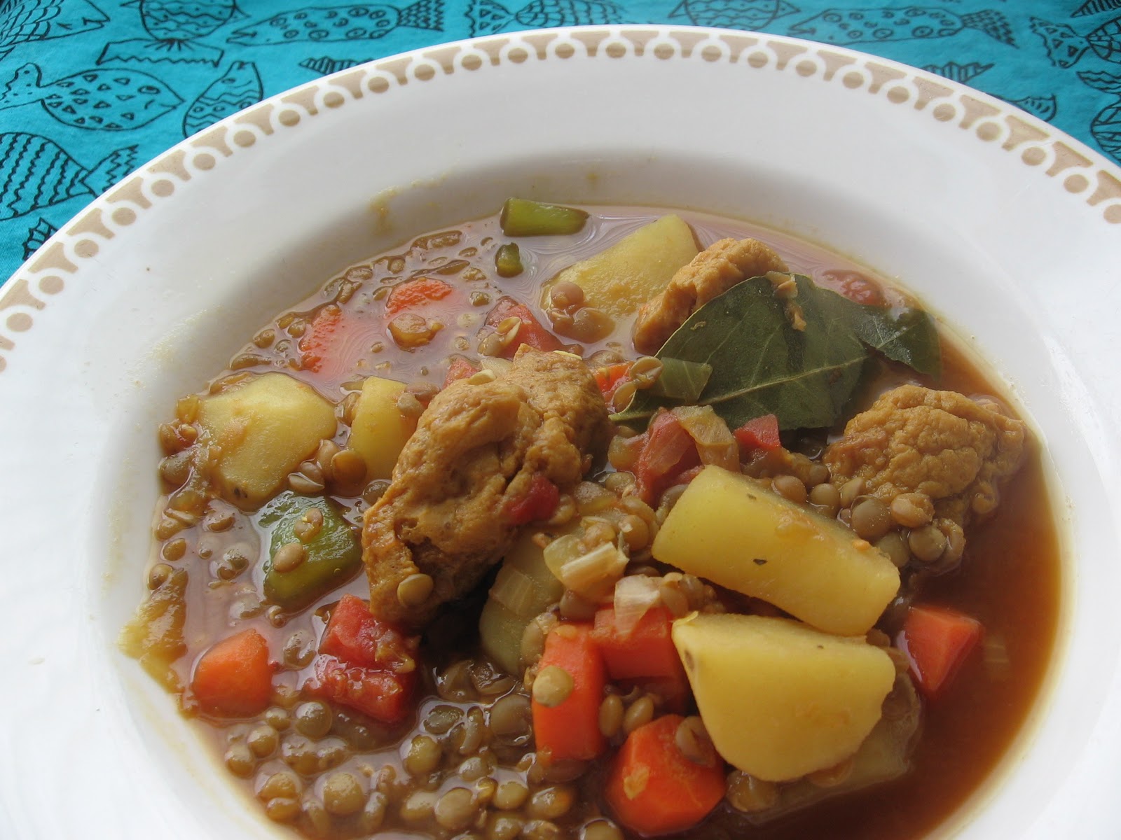 Lentil Stew with Terkettes : Seitan