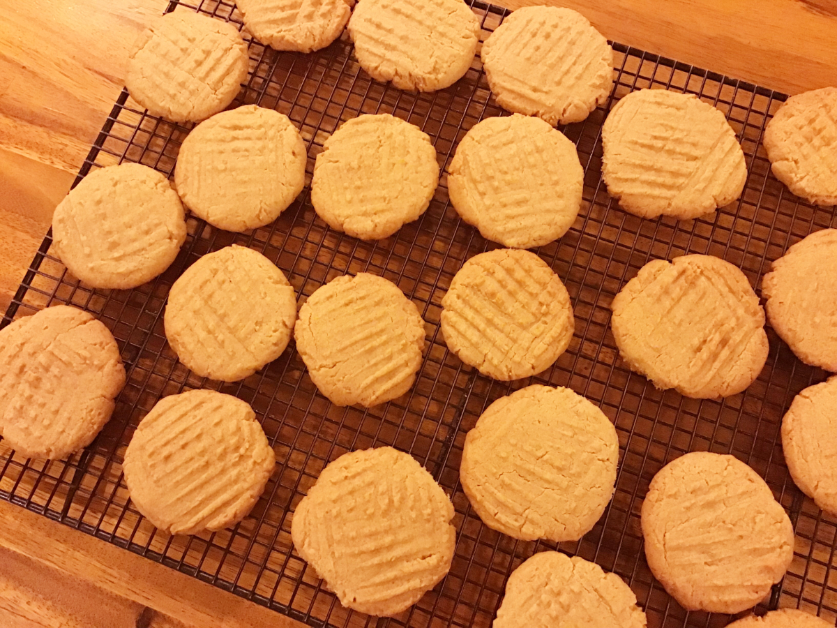 Old Fashioned Peanut Butter Cookies