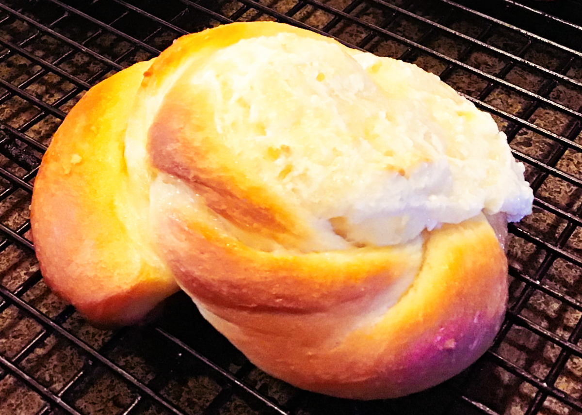 Sweet Rolls with Cheese Filling