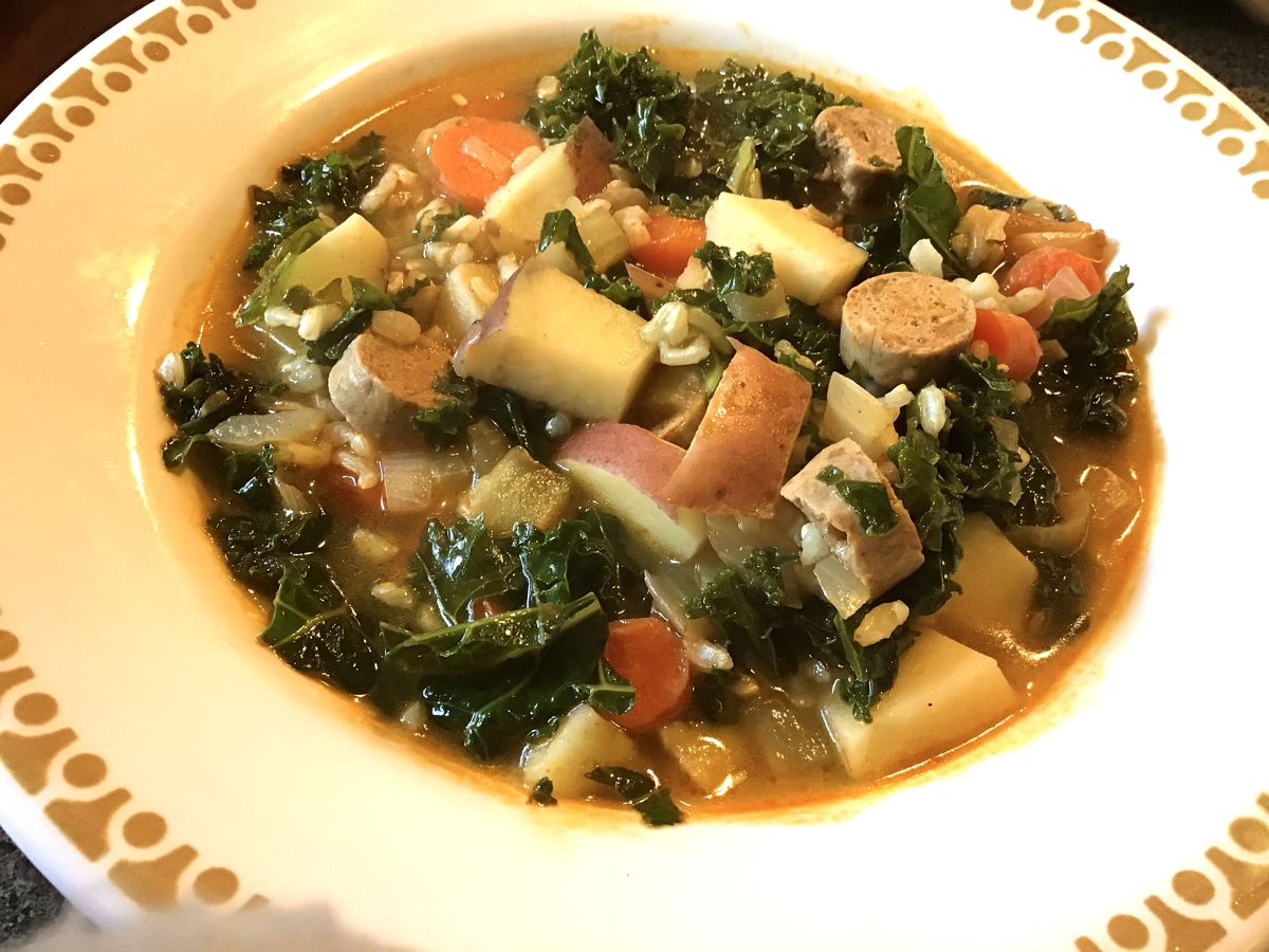 Vegan-Sausage-and-Kale-Soup