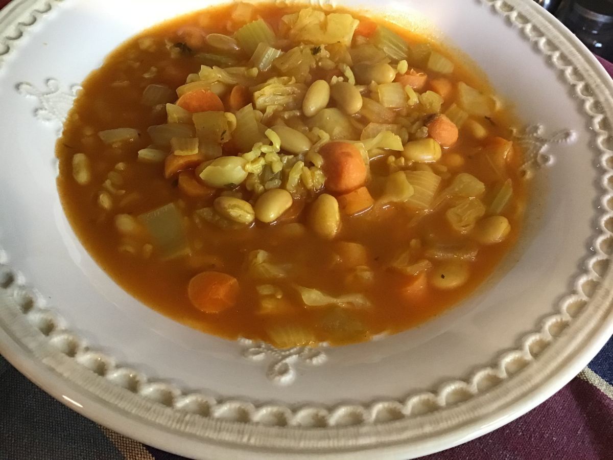 White-Bean-Vegetable-Soup